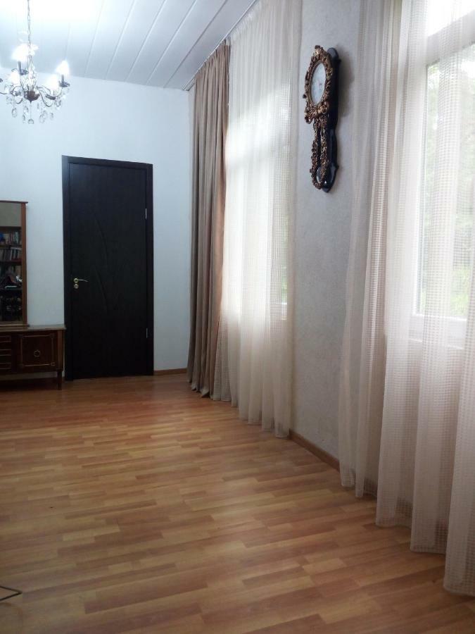 Small Guest House Квариати Экстерьер фото